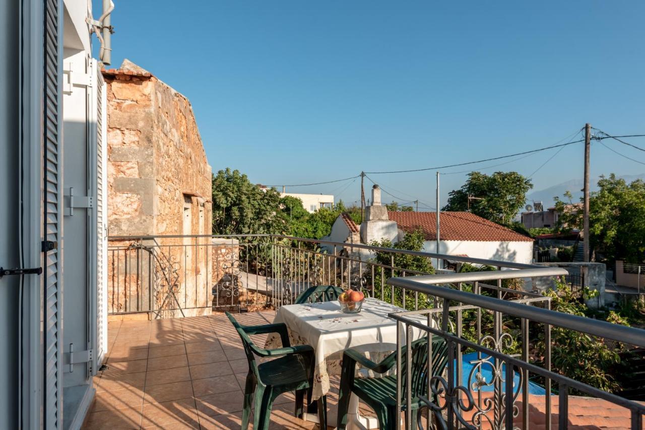 Aroni Cretan Comfortable House - Hamam Suites Aroni ภายนอก รูปภาพ